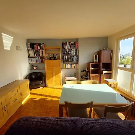 Flat With Tour Eiffel View And Montmartre